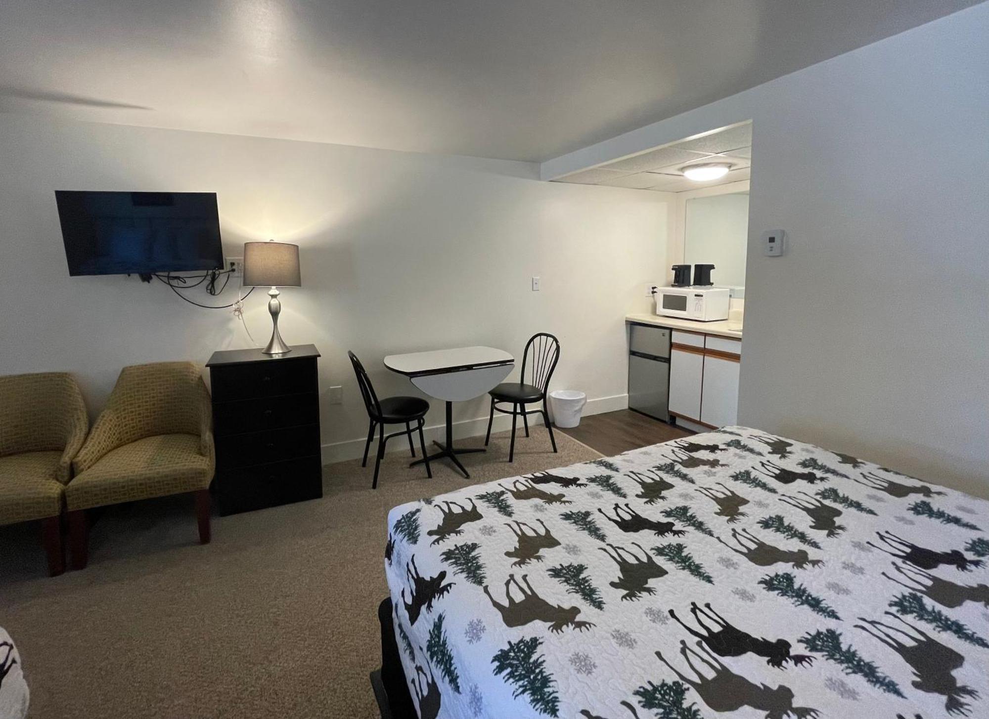32 2* North Woodstock