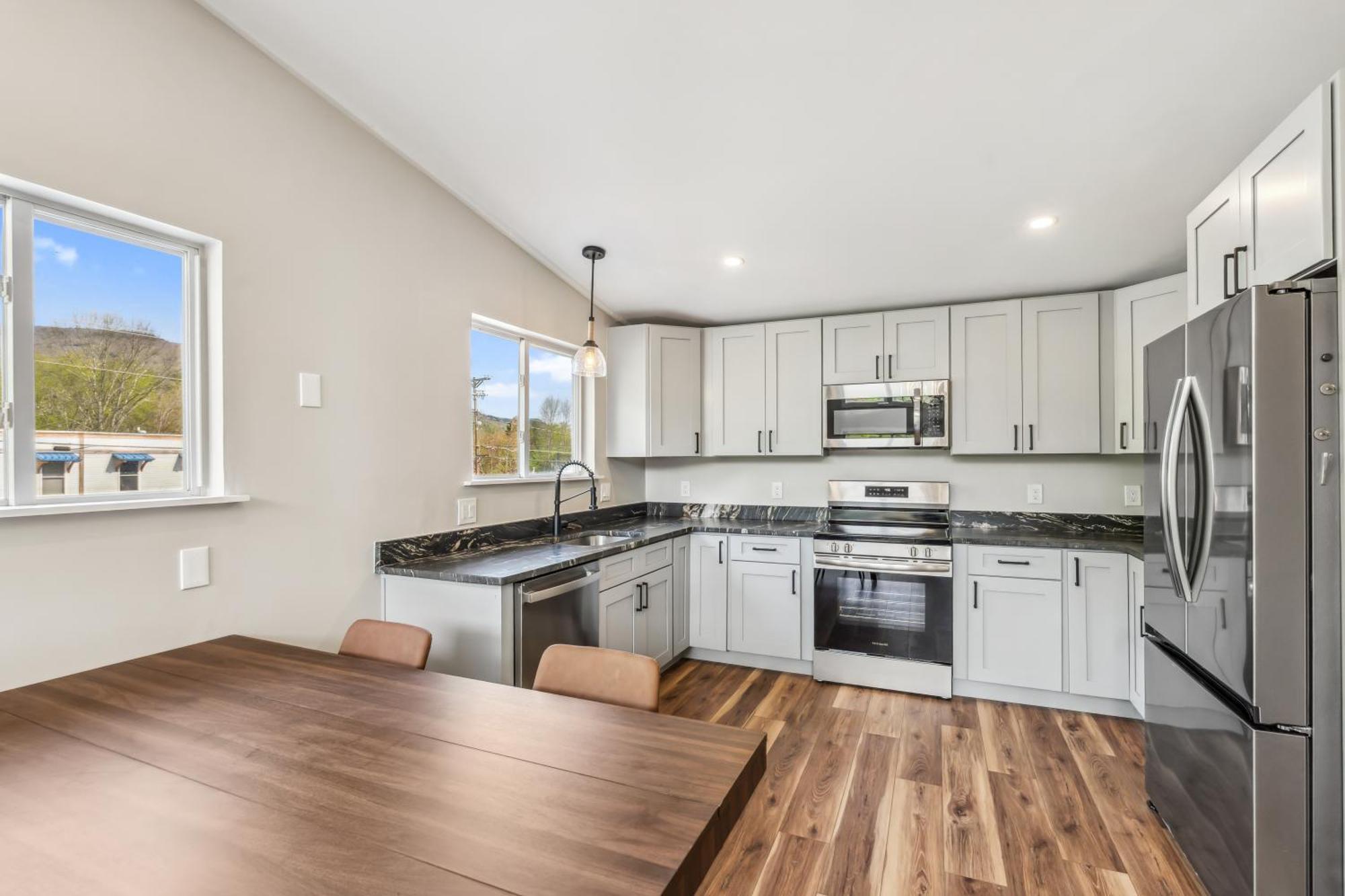 32 2* North Woodstock